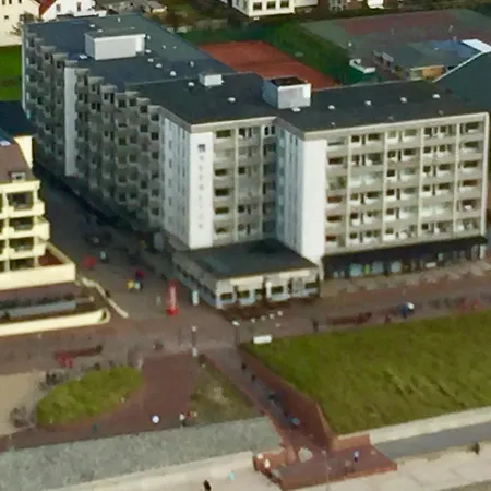 Haus Seeblick 14 *
